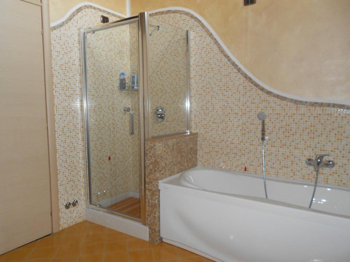 Castiglione Olona B&B Stella Del Borgo المظهر الخارجي الصورة